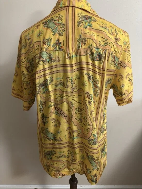Urban Outfitters UO Gardenia Map Florida Souvenir Button Down Top Shirt Small - Picture 7 of 10